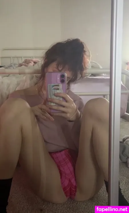 Juleeahh Main Profile Photo