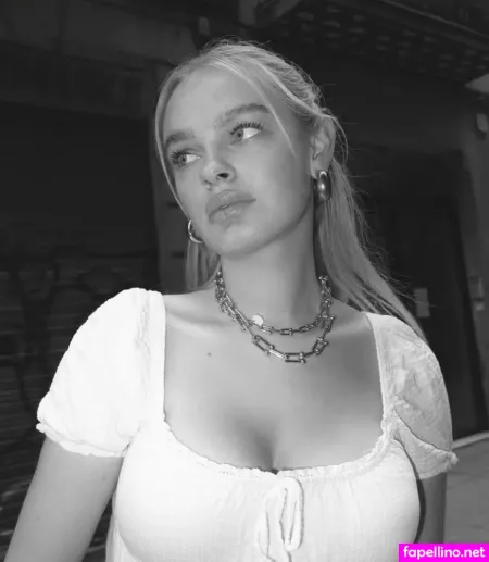 Julemariep OnlyFans Thumbnail #kJ2gk4lcbU