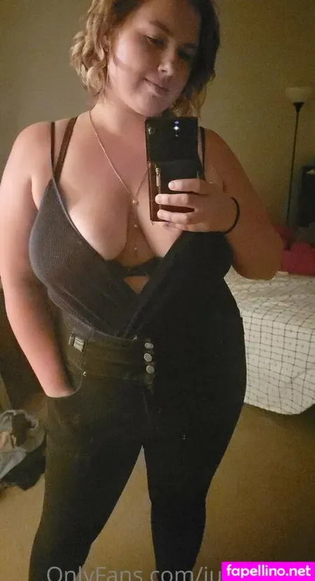 Jules 1196 OnlyFans Thumbnail #5vkUcw7gvD