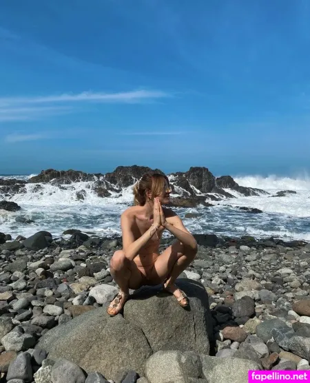 Jules Bond 1 OnlyFans Thumbnail #796xvFVvb1