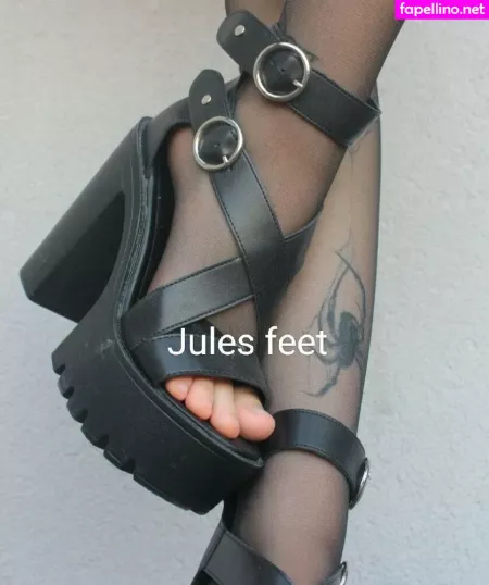 Jules Feet OnlyFans Thumbnail #UfOHxtnAQi