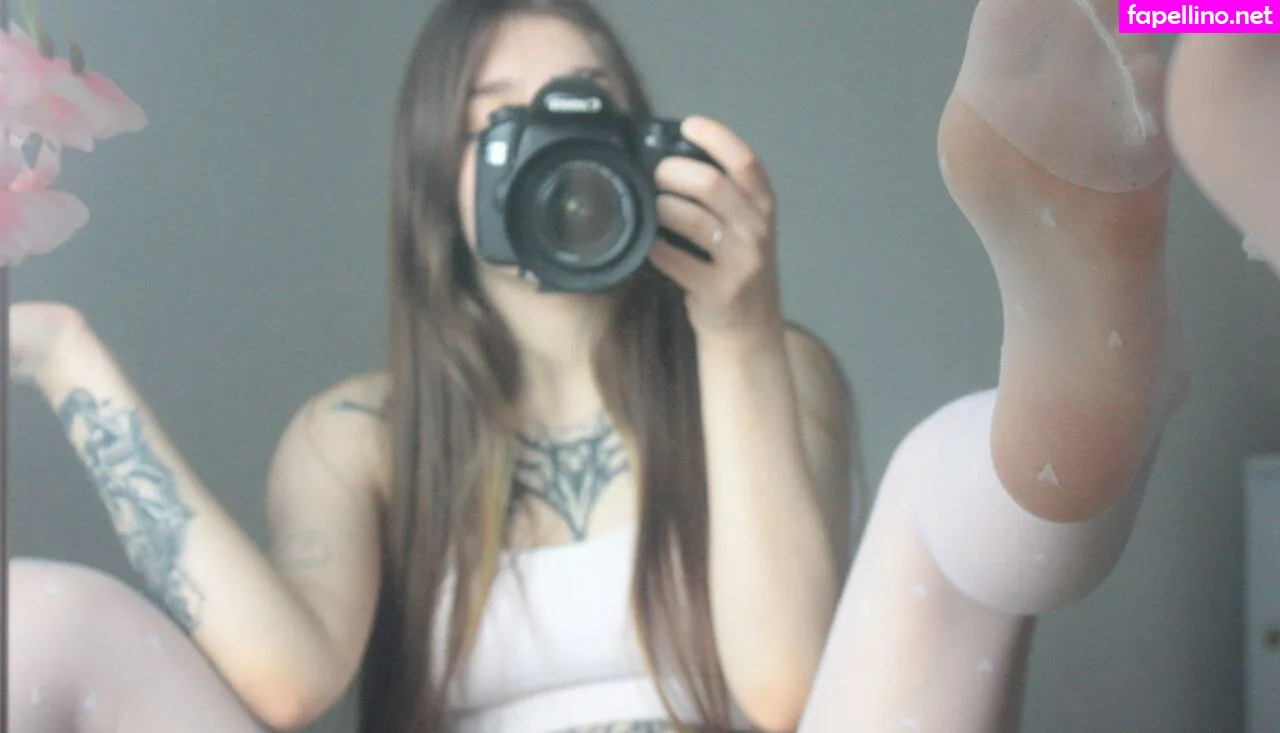 jules_hampton, julesfeet, julesfeetj, julesvon228, Ð›Ð°Ð¿ÐºÐ¸ Ð”Ð¶ÑƒÐ»Ñ Nude Leaked OnlyFans Photo #YFFPKI1AzM