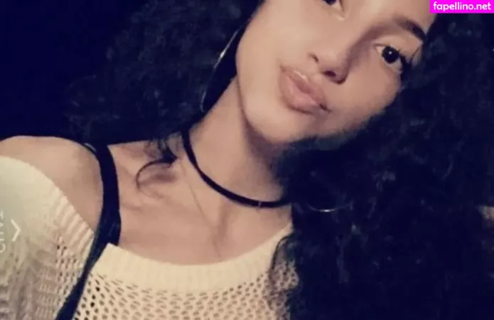 Jules Hampton OnlyFans Thumbnail #caVqCgyWK3