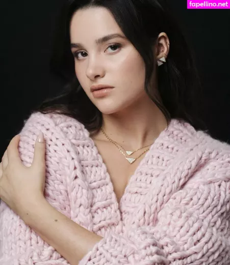 Jules Leblanc OnlyFans Thumbnail #4MxRoXOuMS