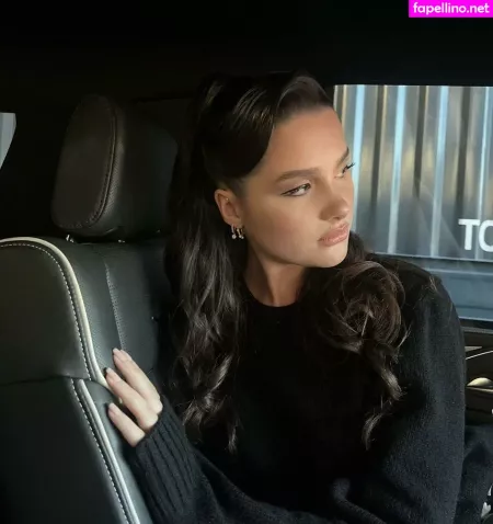 Jules Leblanc OnlyFans Thumbnail #CqyHKvh6Xn