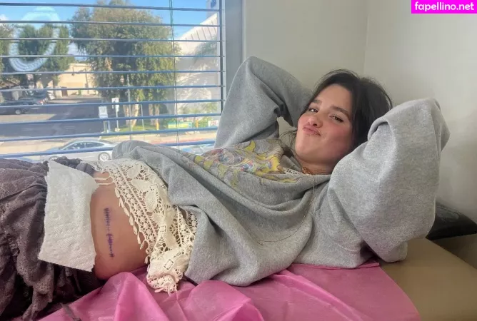 Jules Leblanc OnlyFans Thumbnail #fsn8v6eahE