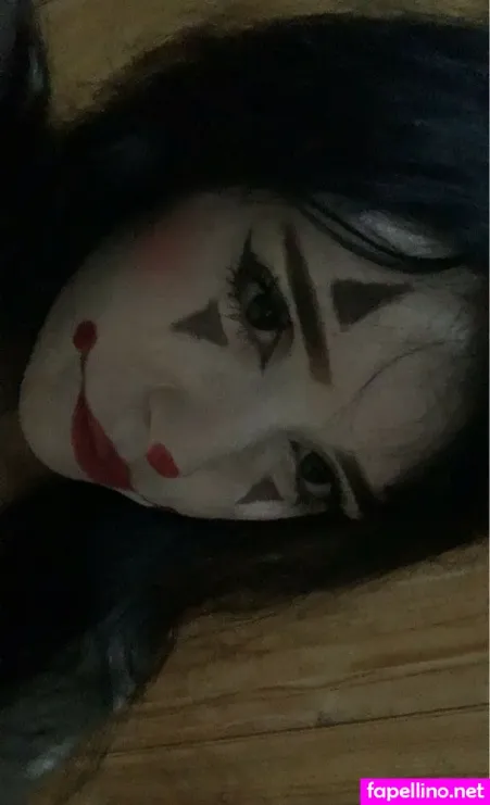 Jules92866 OnlyFans Thumbnail #4fIH7aMKNF