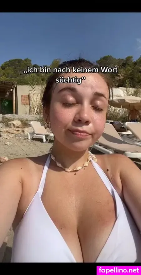 Julesboringlife OnlyFans Thumbnail #EK9cugR5AM