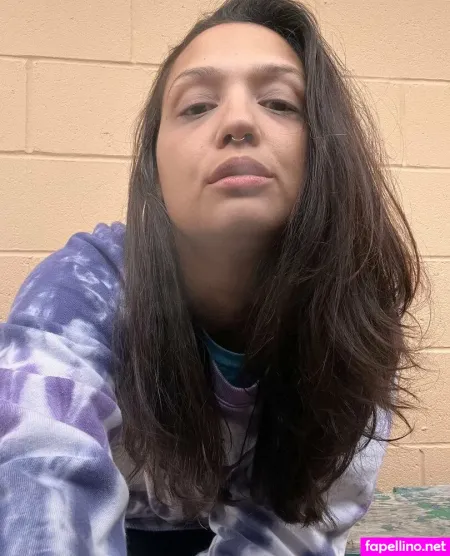 Julesfree OnlyFans Thumbnail #LtCzNXA60Q