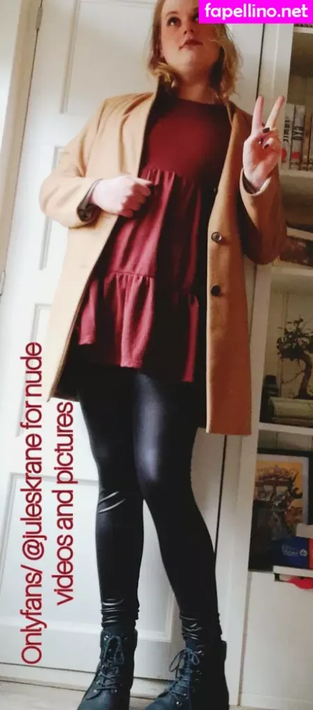 Juleskranepromo OnlyFans Thumbnail #8KCGVVnExw