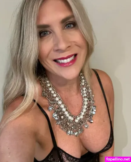 Julesonly OnlyFans Thumbnail #46oJBX7O0L