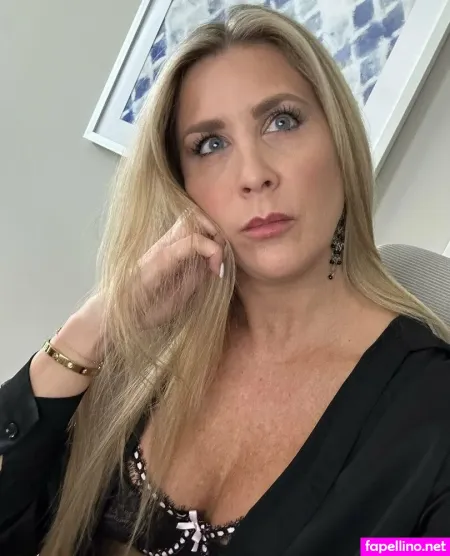 Julesonly OnlyFans Thumbnail #u883NfZsZt