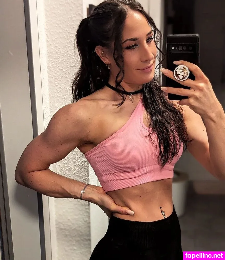 jule.thefox Nude Leaked OnlyFans Photo #2SMIWJxScI