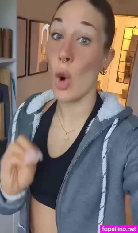 Julethefox OnlyFans Thumbnail #MGDlhUZn6m