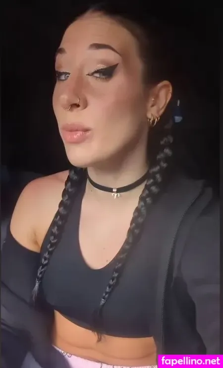 Julethefox OnlyFans Thumbnail #PN37vobcyi