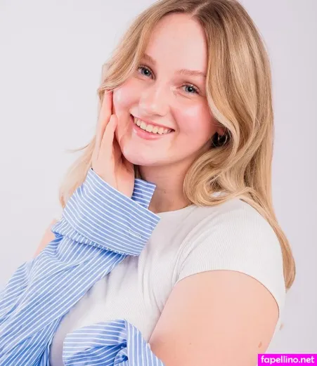 Julexata OnlyFans Thumbnail #cAtjPPf3WR