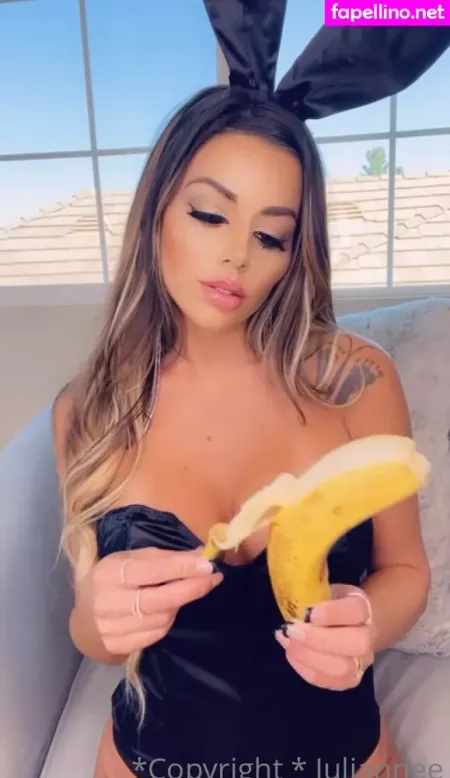 Juli Annee 1 OnlyFans Thumbnail #ti3Yp1We8G