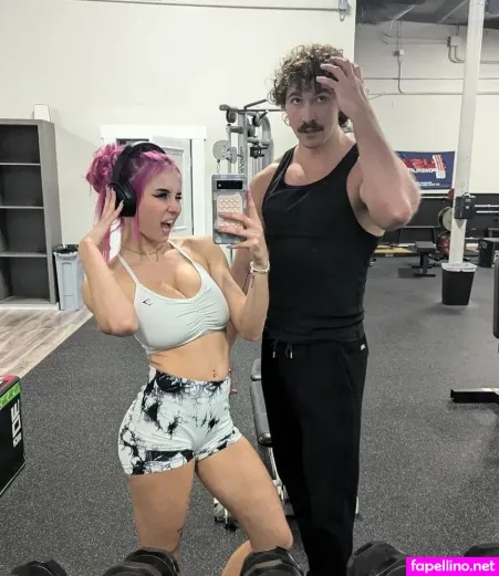 Juli Gracee OnlyFans Thumbnail #DySMJdIA8f