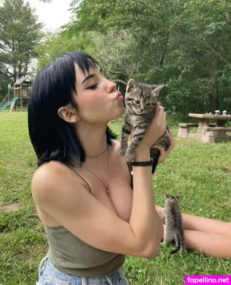 Juli Gracee OnlyFans Thumbnail #dSEEd1PZuq