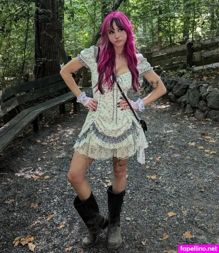 Juli Gracee OnlyFans Thumbnail #tMgbn4Cfv1