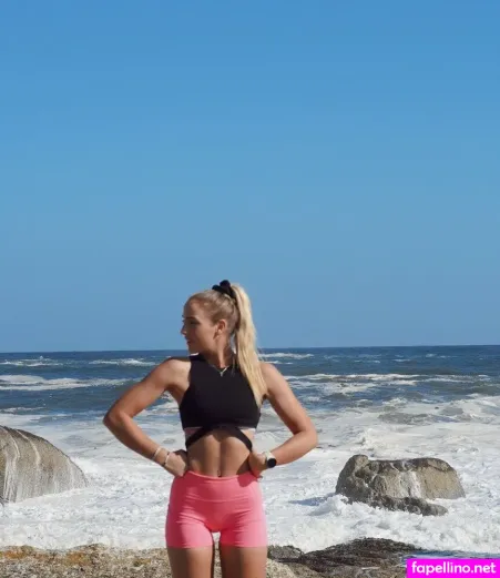 Juli Kleinhans OnlyFans Thumbnail #kutpF9vgH3