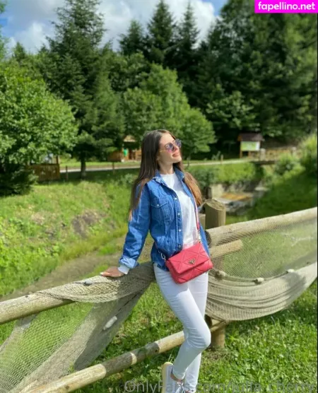 Juli Love69 OnlyFans Thumbnail #2TQAZILsbY