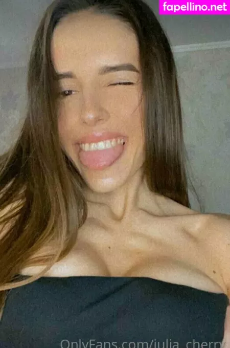 Juli Love69 OnlyFans Thumbnail #C90DwH2DS4