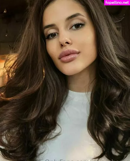 Juli Love69 OnlyFans Thumbnail #LGIQjEnYvI