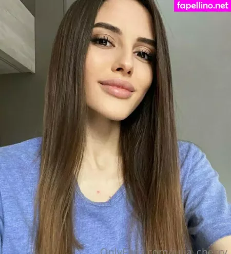 Juli Love69 OnlyFans Thumbnail #bFE2AU1oNc