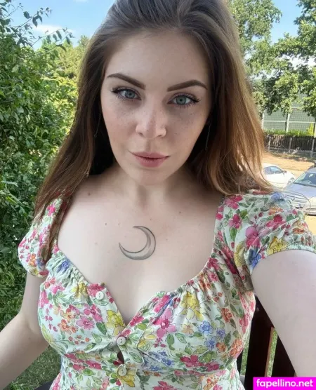 Juli M00n OnlyFans Thumbnail #KZ3tWvsTnm
