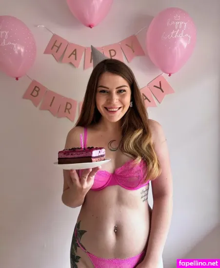 Juli M00n OnlyFans Thumbnail #OepMFkpLIg