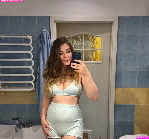 Juli M00n OnlyFans Thumbnail #aKycOnPmTN