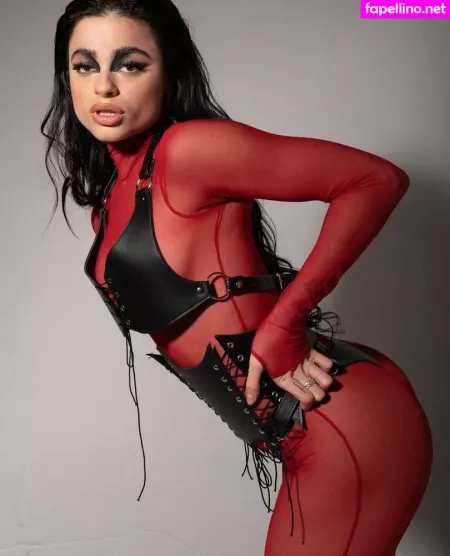 Juli Savioli OnlyFans Thumbnail #5ktqKB5y2X