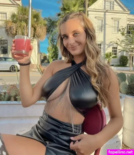 Julia A Main Profile Photo