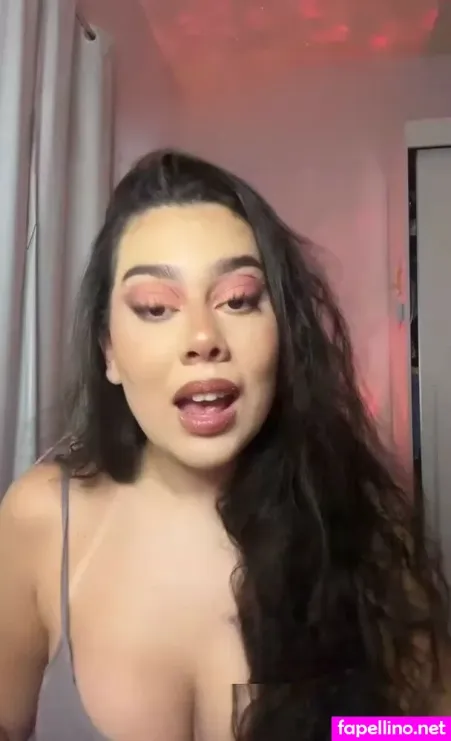 Julia Alvarenga OnlyFans Thumbnail #EKI2isUlfh