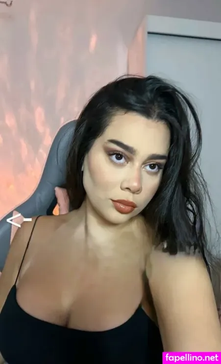 Julia Alvarenga OnlyFans Thumbnail #ccIs6xeJRb