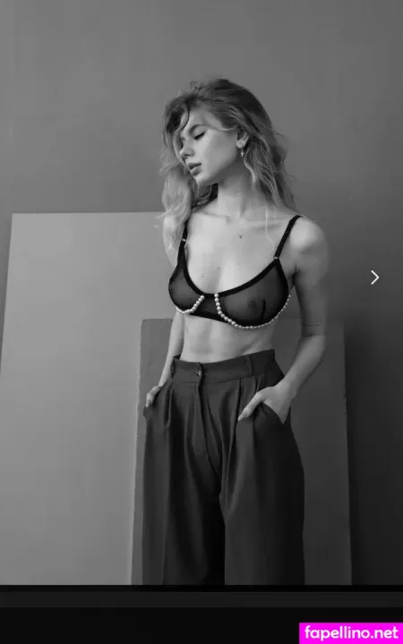 Julia Artemova OnlyFans Thumbnail #xCvjYik8dW