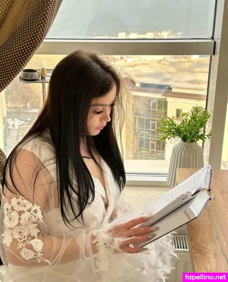 Julia Astoria OnlyFans Thumbnail #BD2f0IbIKO