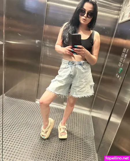 Julia Astoria OnlyFans Thumbnail #cykVYHUj94