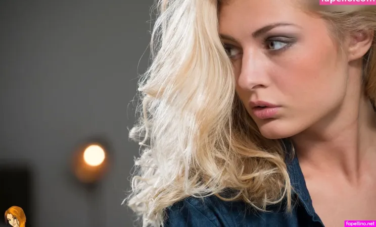 Julia Benesch 1 OnlyFans Thumbnail #B9yJIMYKI9