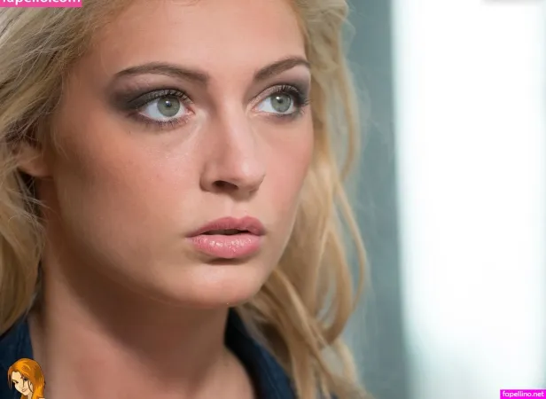 Julia Benesch 1 OnlyFans Thumbnail #MMYgVQNhyG
