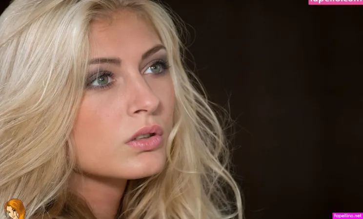 Julia Benesch 1 OnlyFans Thumbnail #hSz7GPOiHG