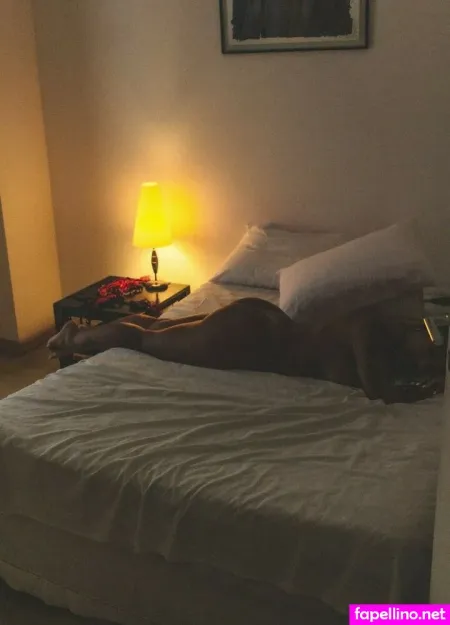 Julia Bhering OnlyFans Thumbnail #bXooVSxdE8