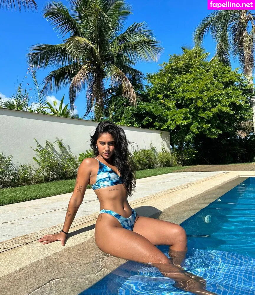 juliabritz_ Nude Leaked OnlyFans Photo #1N8AAu3dnk