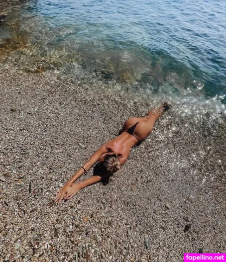 Julia Chavanne OnlyFans Thumbnail #GnhTeGGDJO