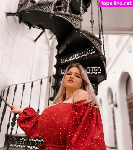 Julia Chegodar OnlyFans Thumbnail #av31946tXS