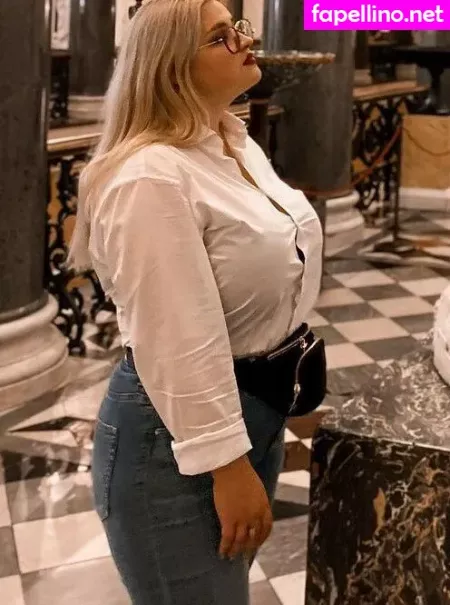Julia Chegodar OnlyFans Thumbnail #gTil6AON0j