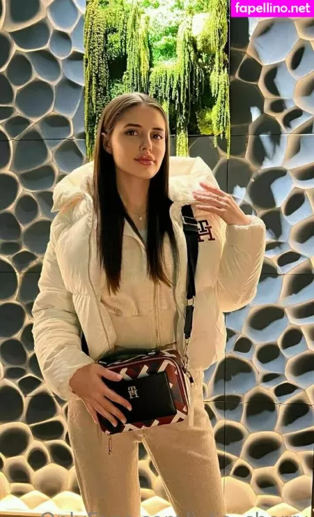 Julia Cherry OnlyFans Thumbnail #F69cPp4m96