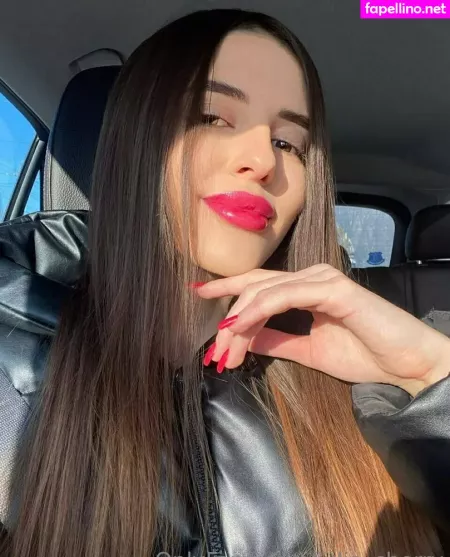 Julia Cherry OnlyFans Thumbnail #ksgWgqEFi1