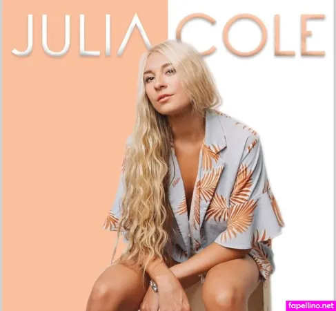 Julia Cole OnlyFans Thumbnail #DpRZHgXu80